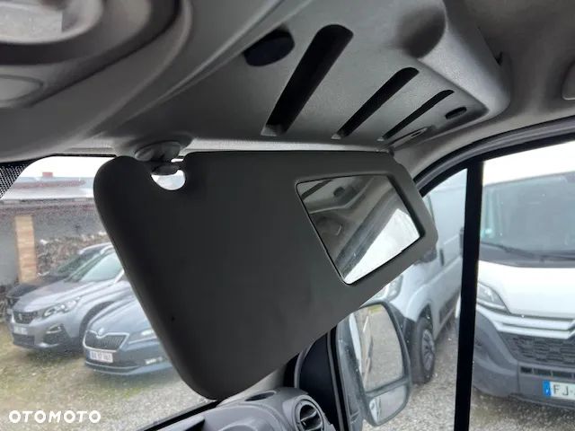 Renault Master skrzynia z windą 2,3 Dci 163 KM klima tempomat - 26