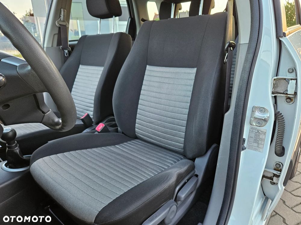Suzuki SX4 1.6 Comfort Plus - 10