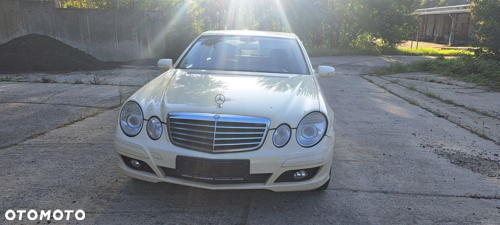 Mercedes-Benz Klasa E - 2