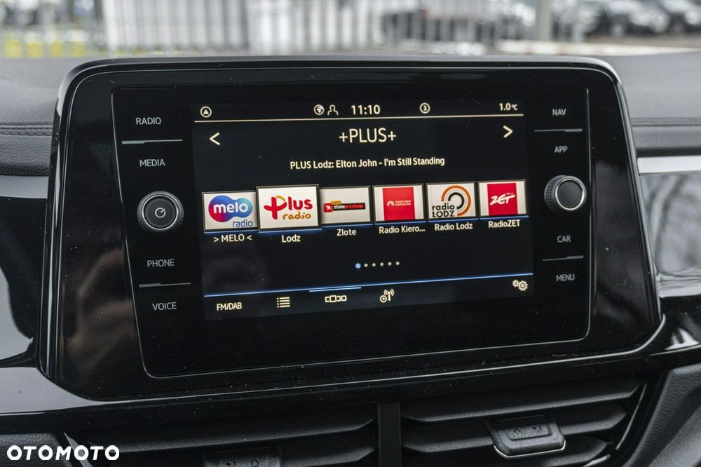 Volkswagen T-Roc - 23