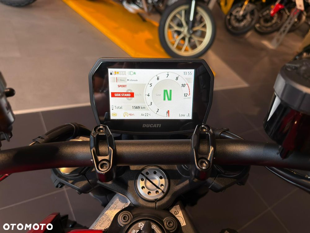 Ducati Monster - 10