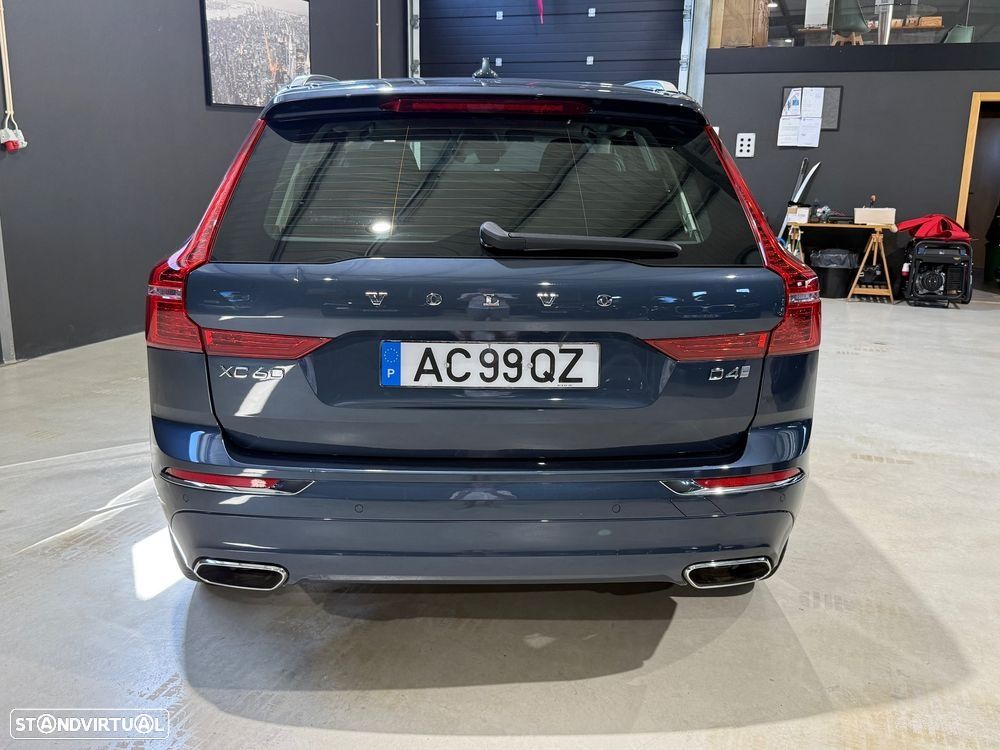 Volvo XC 40 2.0 D4 Inscription AWD - 11