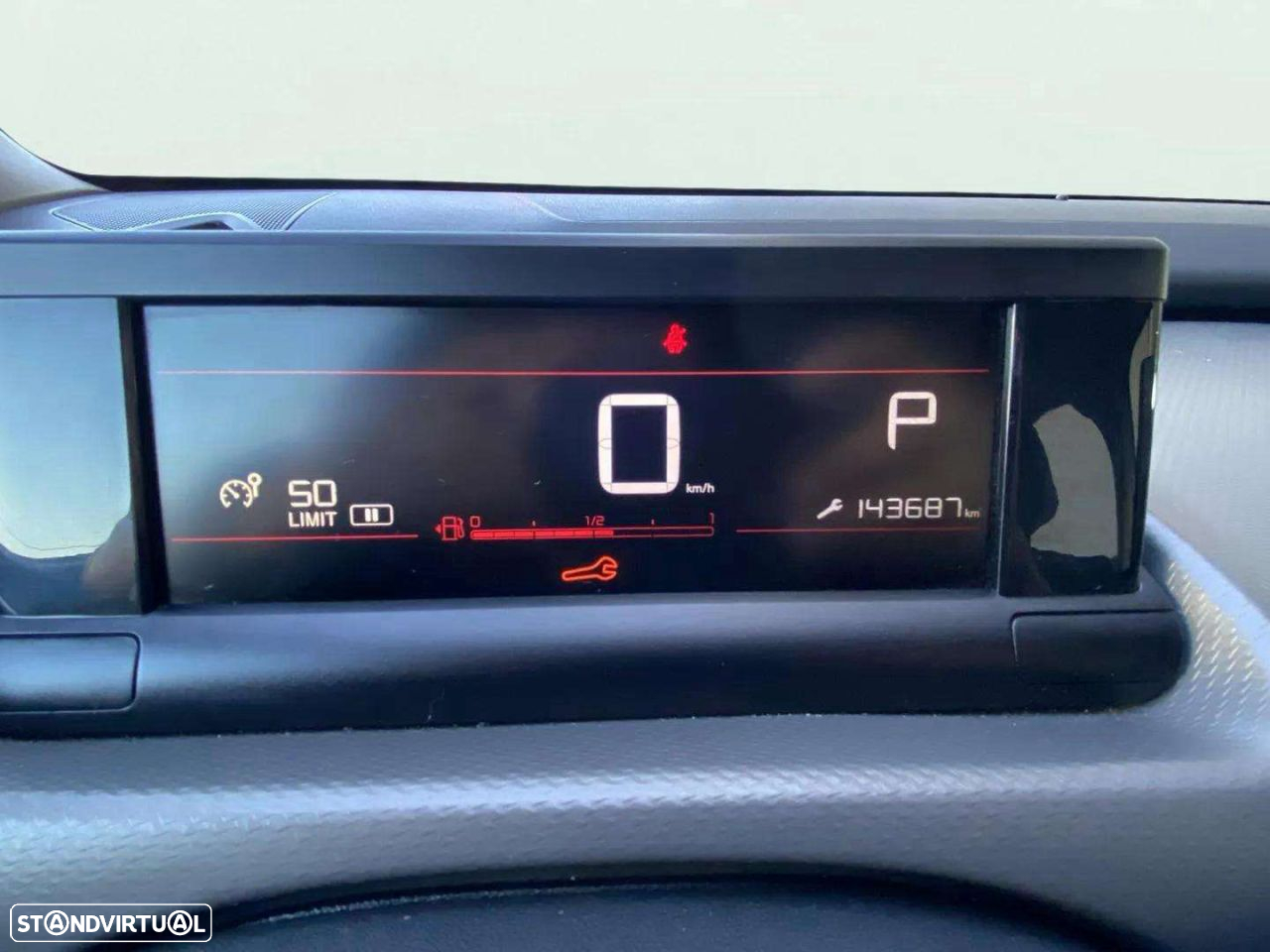 Citroën C4 Cactus 1.5 BlueHDi Shine EAT6 - 16