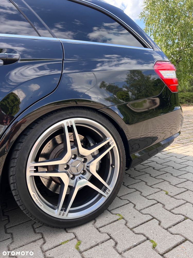 Mercedes-Benz Klasa E 63 AMG - 6
