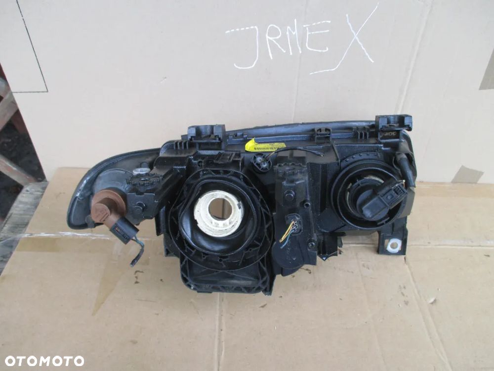 lampa lewa BMW E46 Compact AL Europa - 7