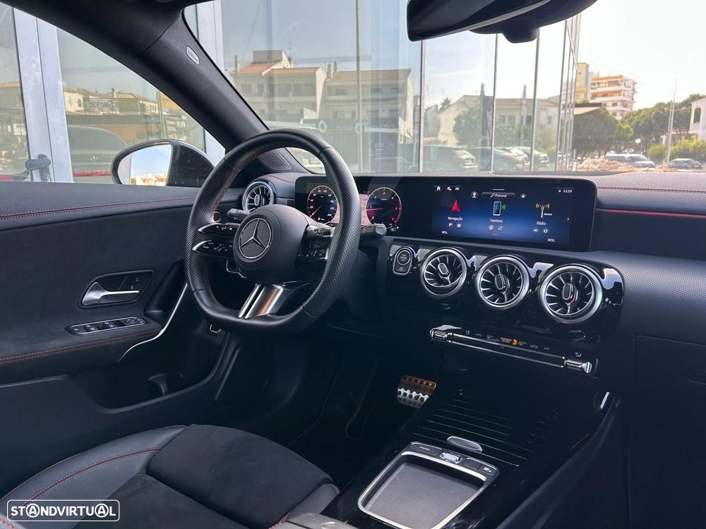 Mercedes-Benz CLA 180 d AMG Line Aut. - 2
