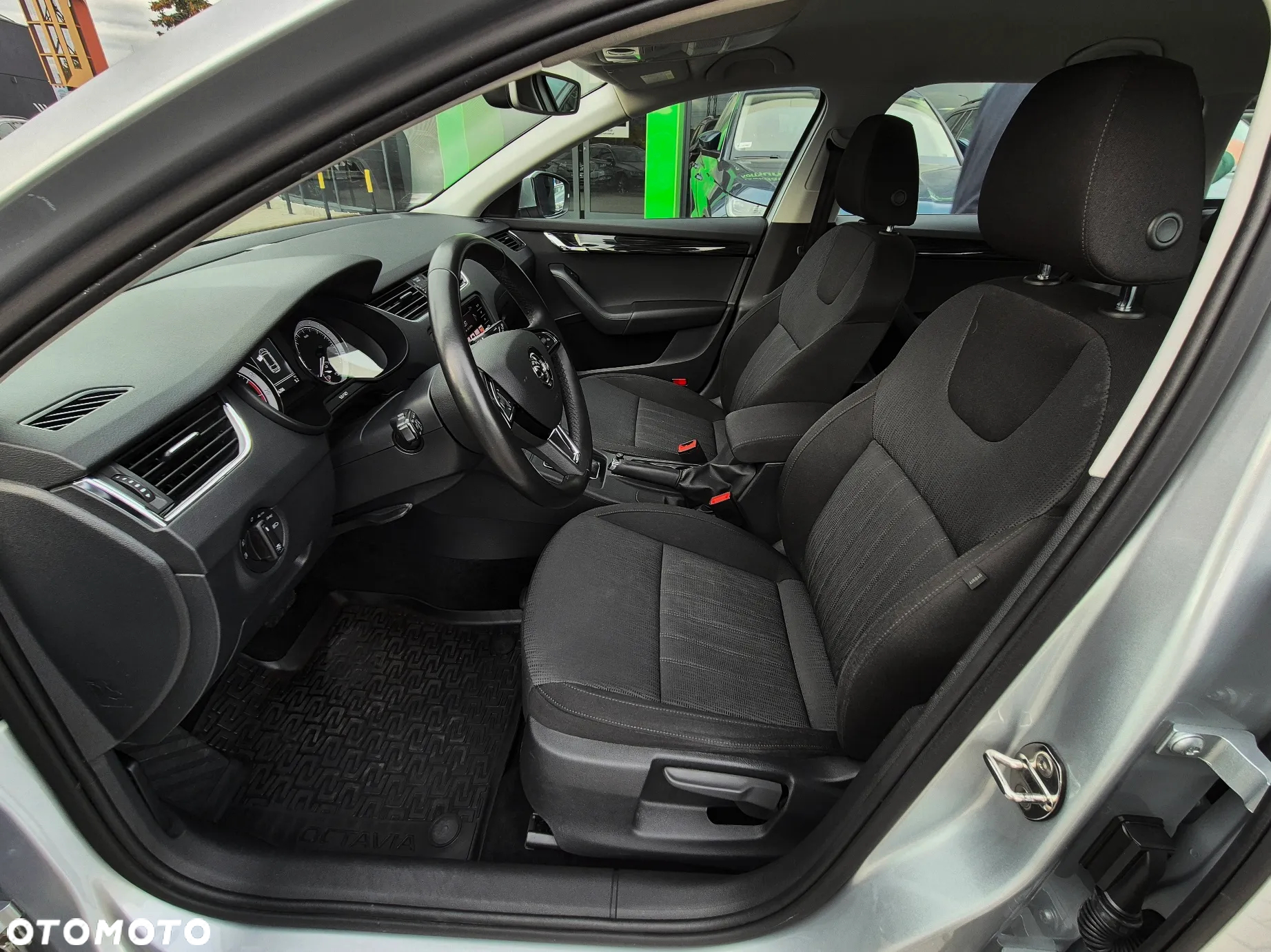 Skoda Octavia 1.5 TSI ACT Style DSG - 14