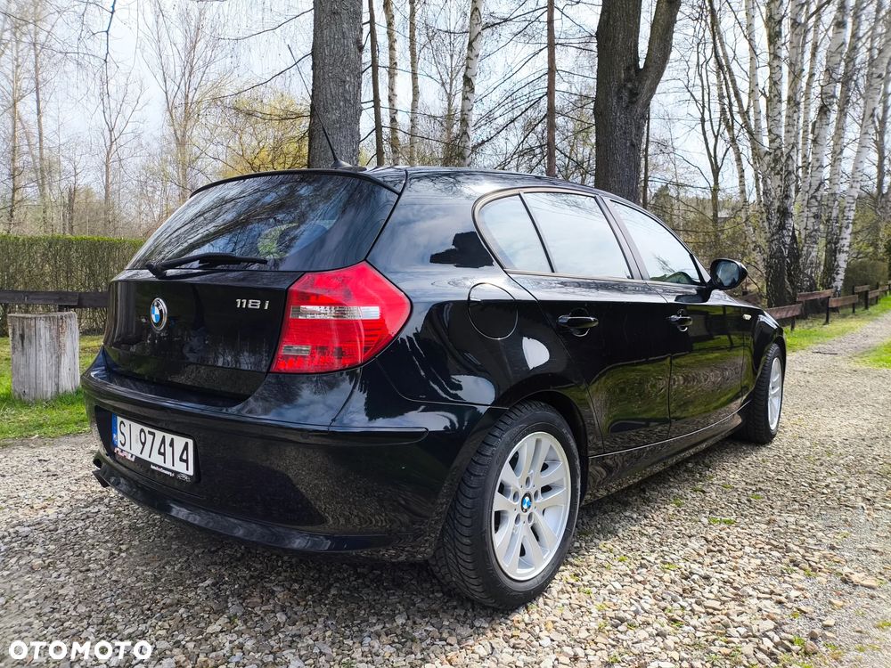 BMW Seria 1 118i - 2
