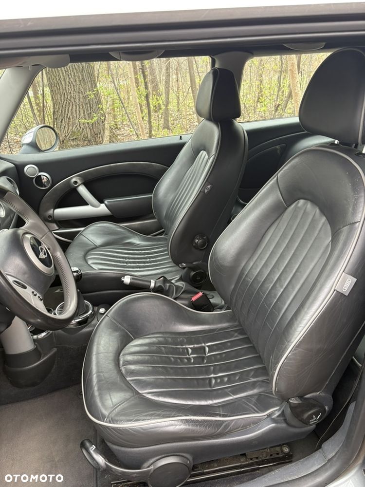 MINI Cooper S Standard - 13