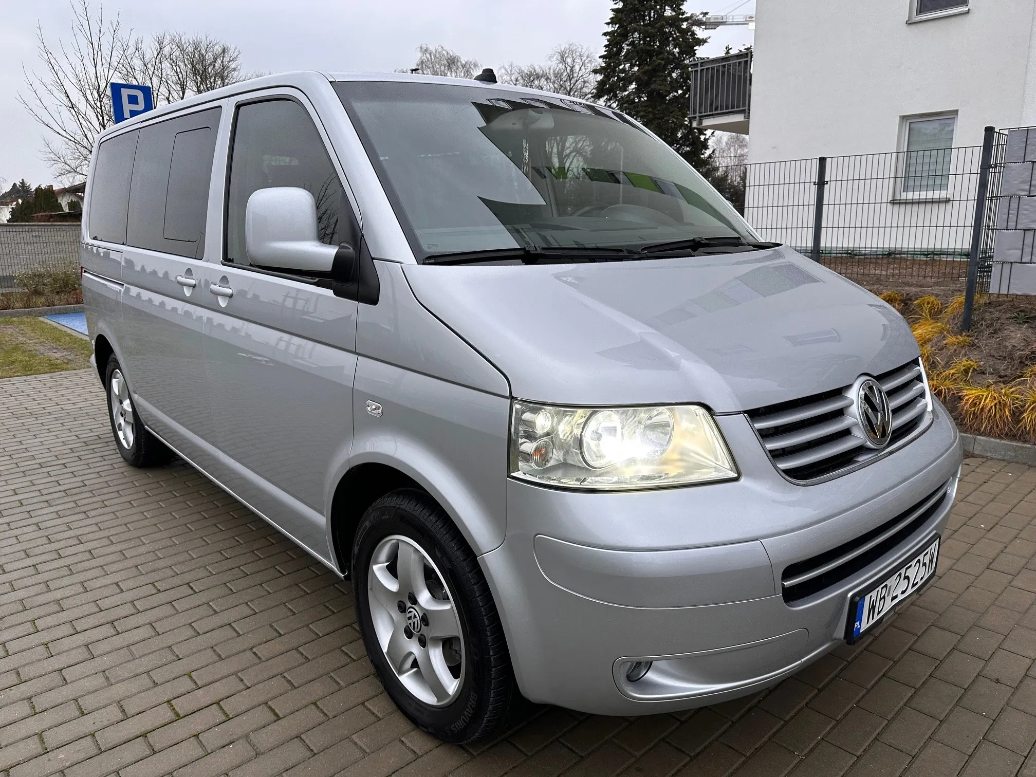 Volkswagen Multivan - 6