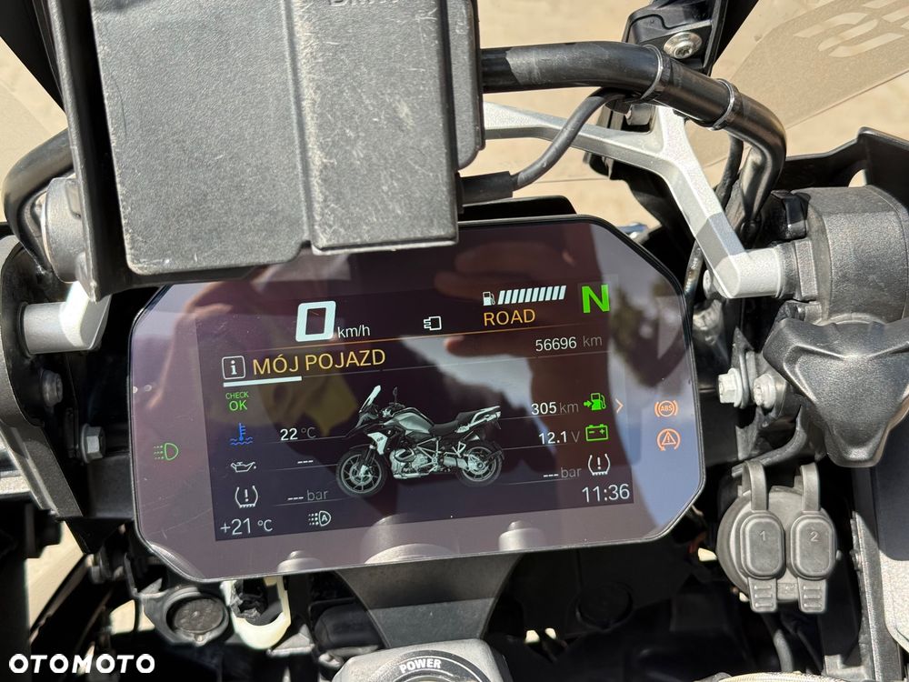 BMW R - 9