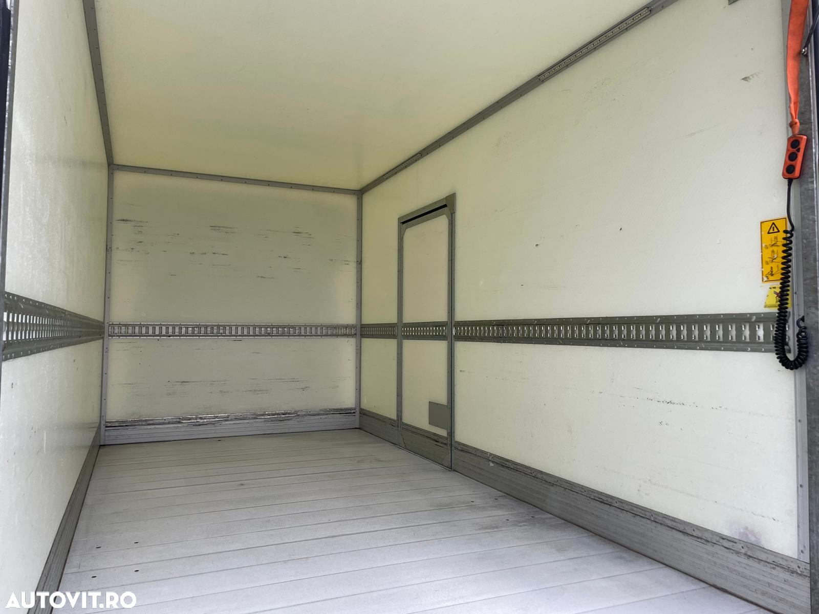 Mercedes-Benz Sprinter 319 CDI 3.0 D AUTOMAT LIFT 8 EUROPALETI - 17
