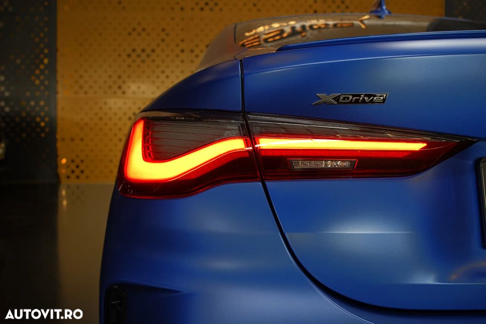 BMW M4 M440i xDrive AT MHEV - 30