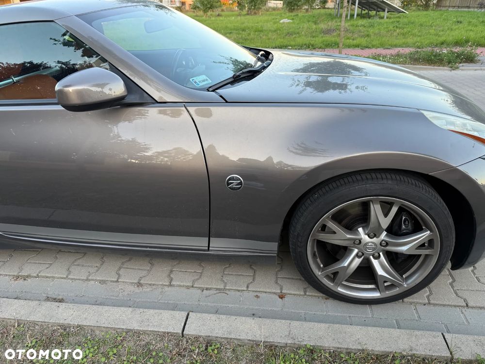 Nissan 370 Z - 20