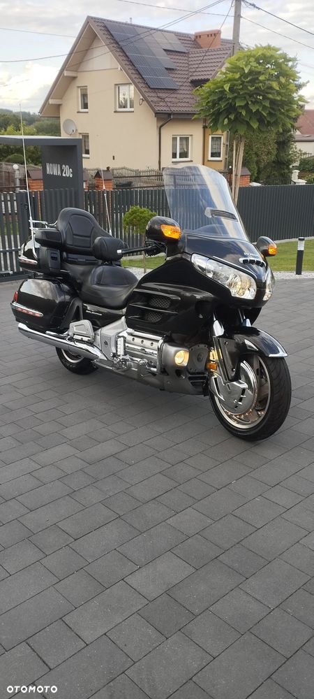 Honda GL - 35