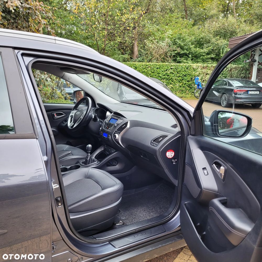 Hyundai ix35 2.0 CRDi 4WD Premium - 24