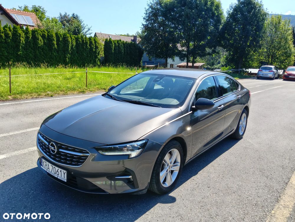 Opel Insignia 2.0 CDTI Business Elegance S&S - 2