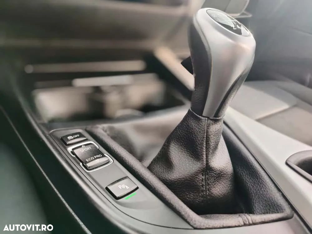 BMW Seria 1 118d Urban Line - 6