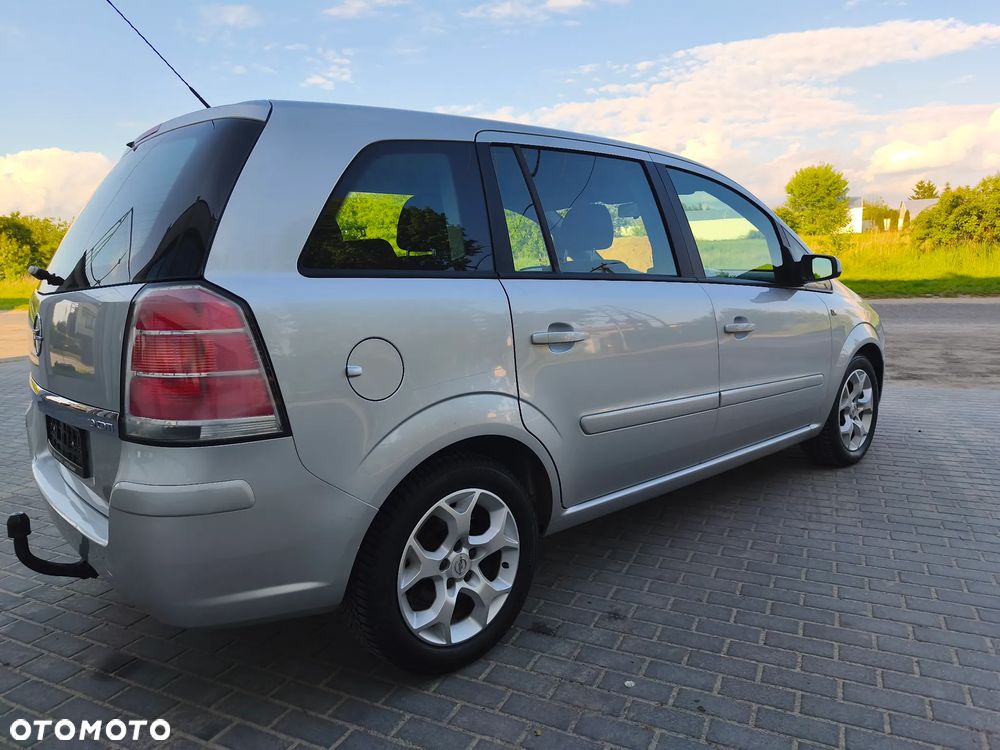 Opel Zafira 1.9 CDTI Enjoy - 10