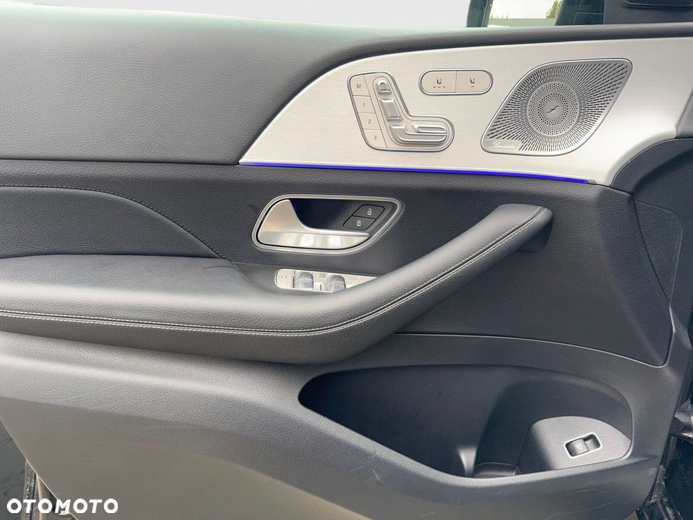 Mercedes-Benz GLE - 16