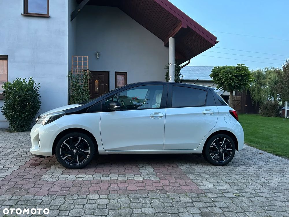 Toyota Yaris 1.33 Selection Pure - 9