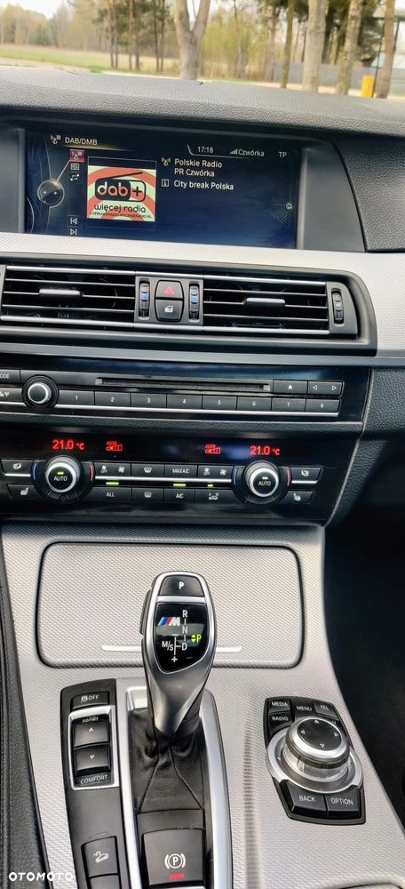 BMW Seria 5 M550d xDrive - 17