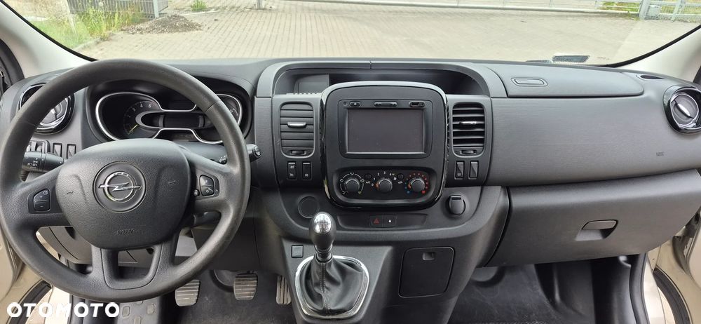 Opel Vivaro L2H1 2,9t Edition - 8