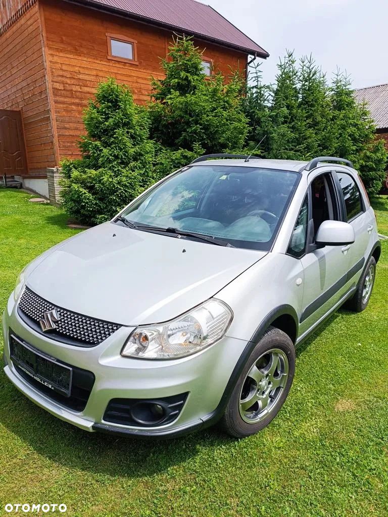 Suzuki SX4 1.6 Comfort 4WD - 1