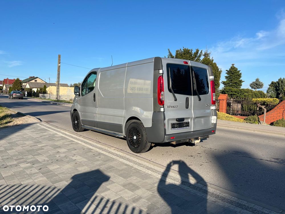 Renault Trafic - 6