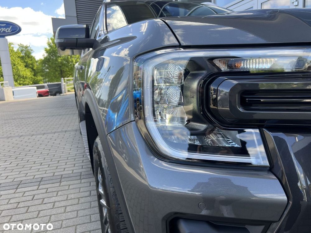 Ford Ranger - 40