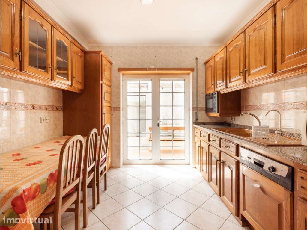 Moradia T4 em São Martinho do Bispo, Coimbra - Grande imagem: 3/27