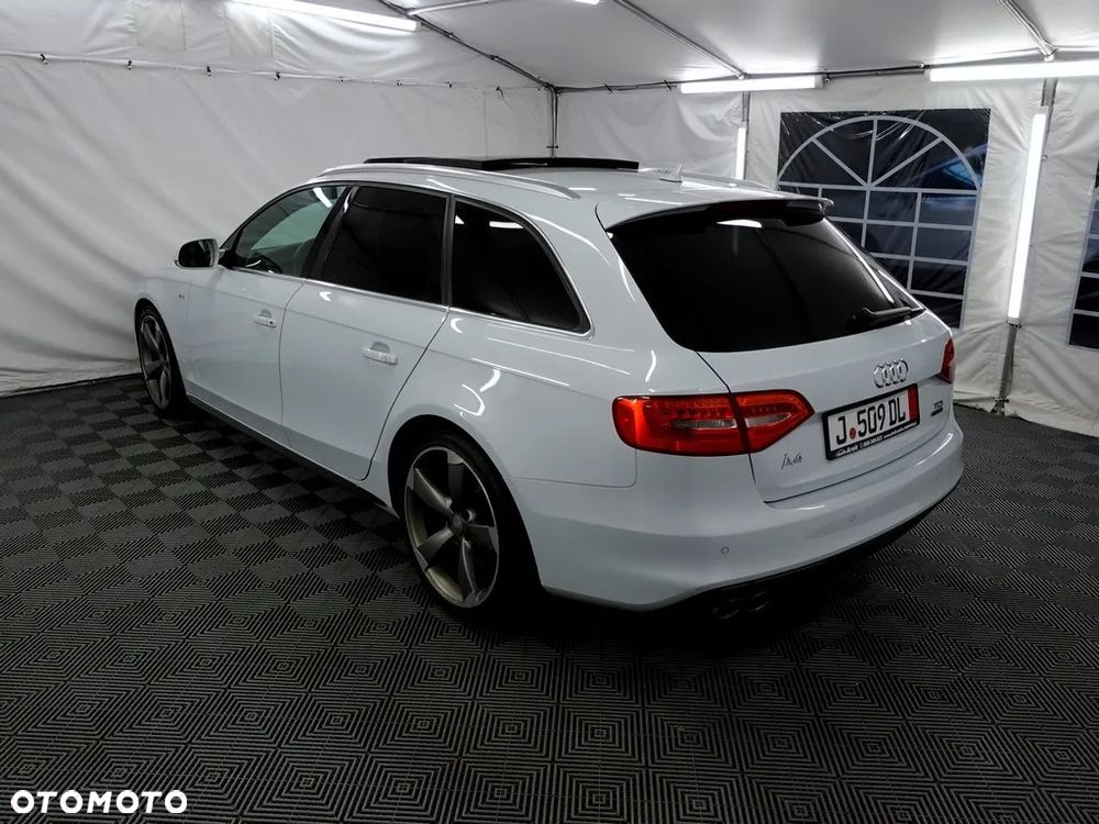 Audi A4 - 4
