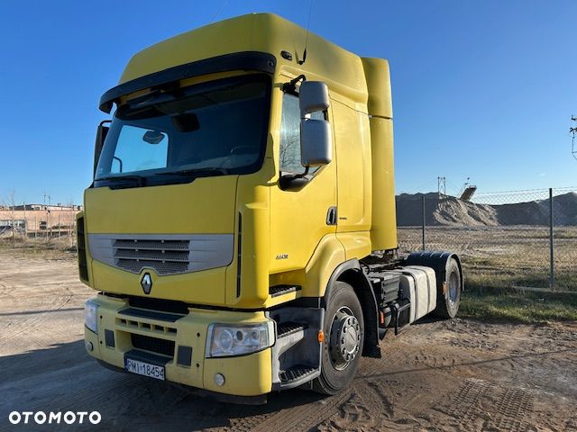 Renault Premium - 2