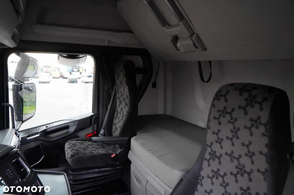 Scania S 500 / RETARDER / KLIMA POSTOJOWA / CAŁA NA PODUSZKACH / OPONY 100% - 25