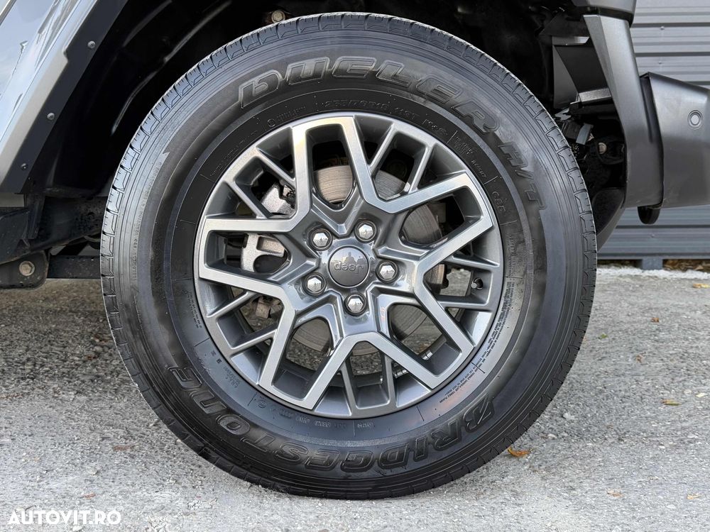 Jeep Wrangler 2.0 4xe AT8 PHEV Sahara - 32