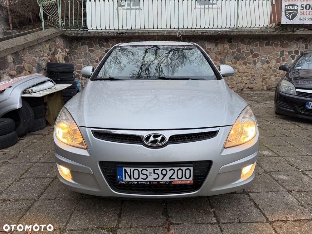 Hyundai i30 i30cw 1.6 CRDi Classic - 2