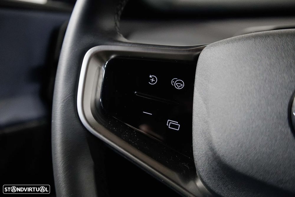 Volvo EX30 69 kWh Single Motor Extended Range Plus - 27