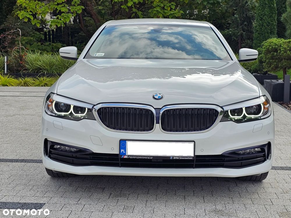 BMW Seria 5 530e iPerformance M Sport sport - 2