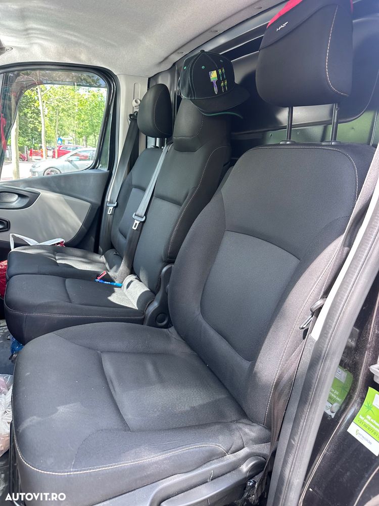 Renault Trafic - 10