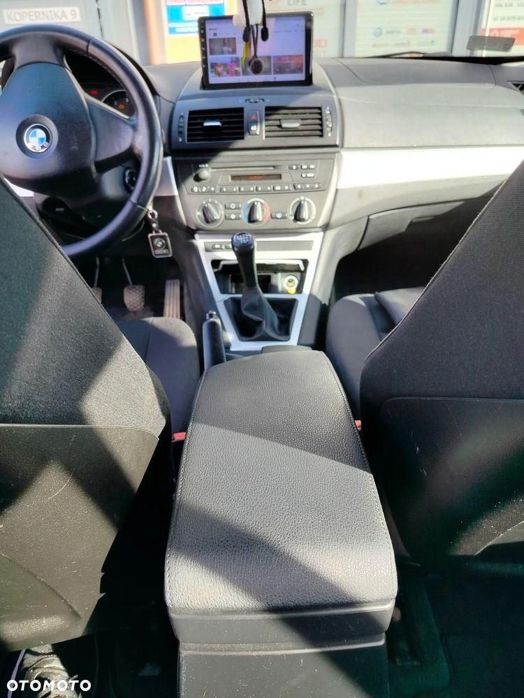 BMW X3 2.0d - 10