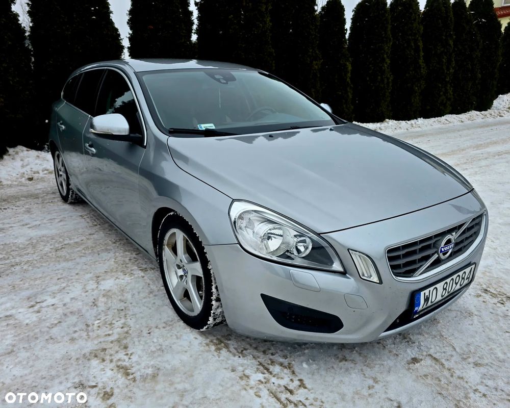 Volvo V60 D4 Geartronic RDesign - 10