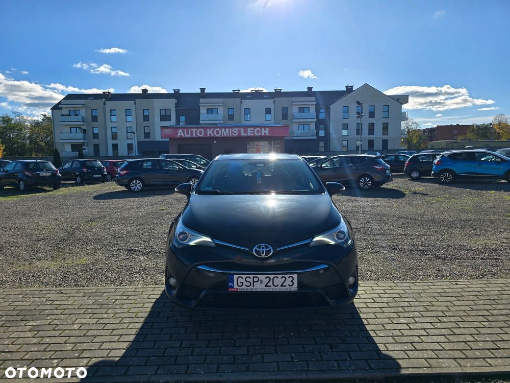 Toyota Avensis 2.0 Prestige MS - 2