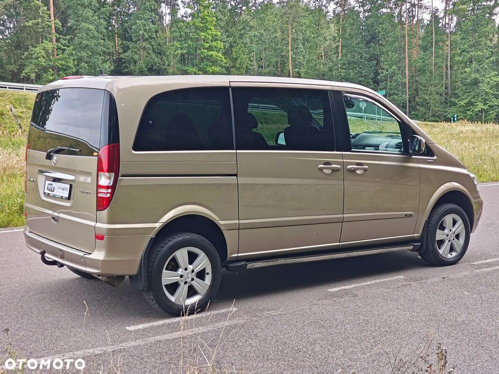 Mercedes-Benz Viano - 9