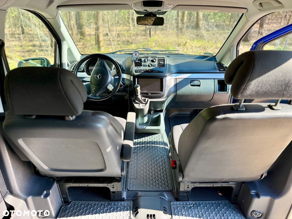 Mercedes-Benz Vito Shuttle 639.705 - 11