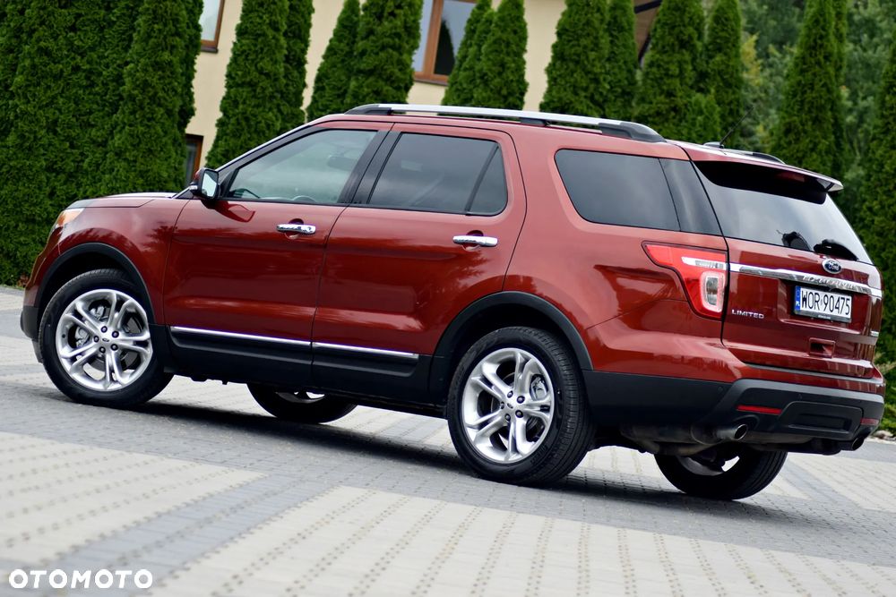 Ford Explorer EcoBoost Plug-in Hybrid PLATINUM - 11