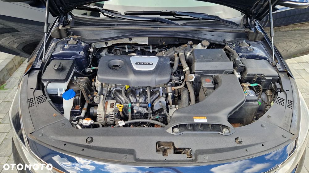 Kia Optima 1.6 T-GDI L DCT - 36