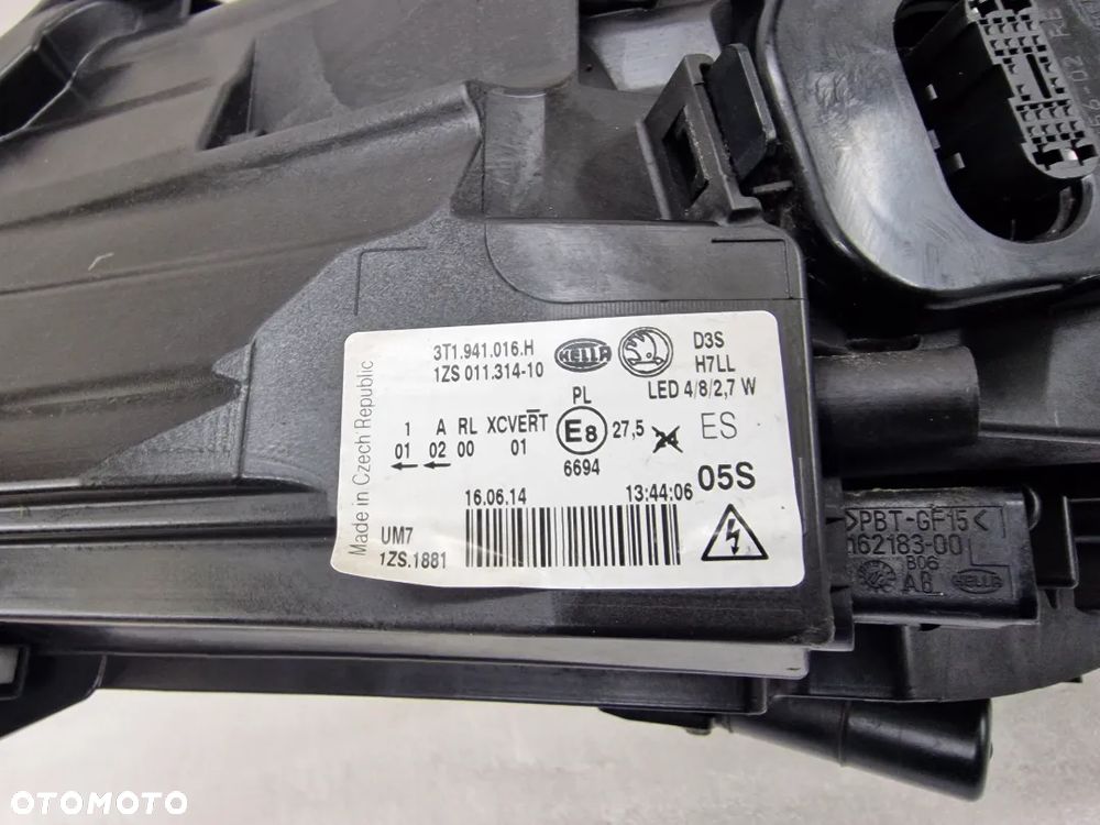 SKODA SUPERB II LIFT 3T0 12-15 BI-XENON BIXENON SKRĘTNY + SPRYSKIWACZ PRAWY PRAWA LAMPA PRZEDNIA PRZÓD , NR 3T1941016H , NR AUKCJI LL239 - 12