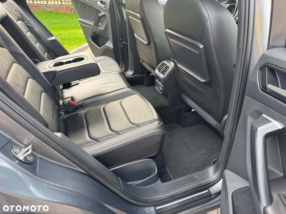 Volkswagen Tiguan - 16