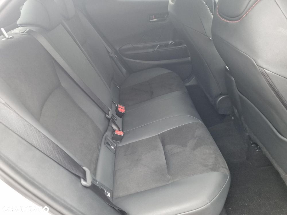 Toyota C-HR - 11