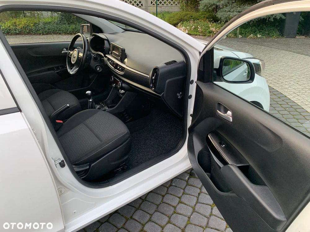 Kia Picanto - 24